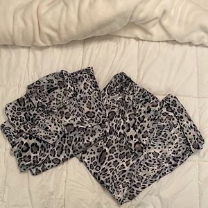 Natori Pajamas - L